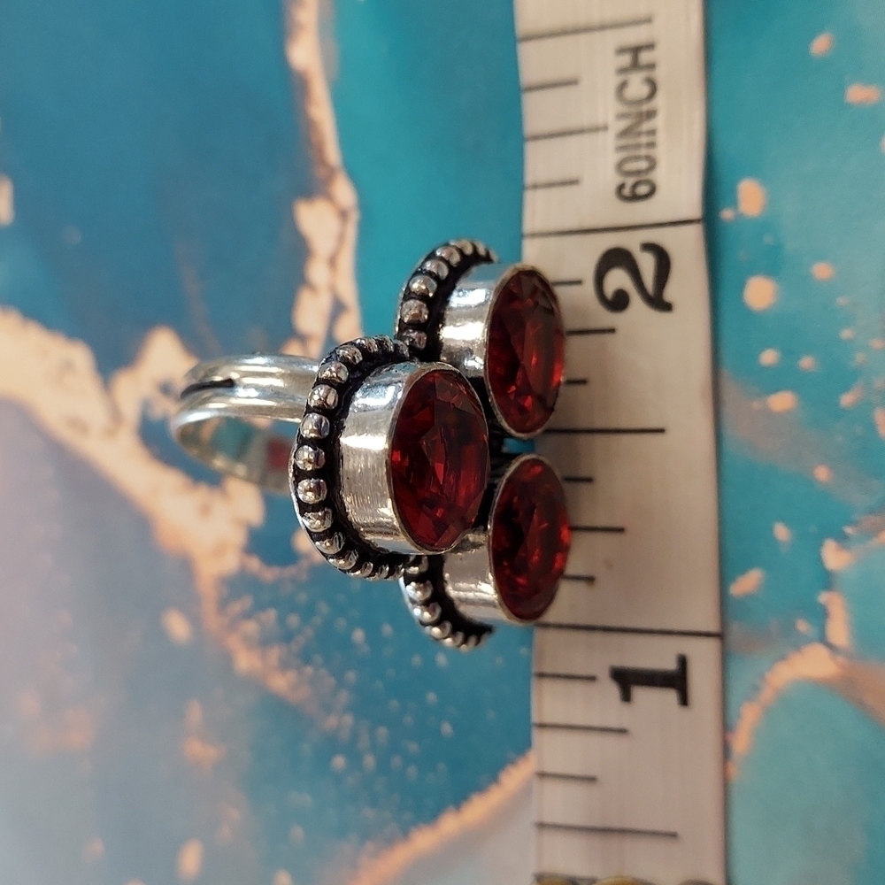 MOZAMBIQUE Garnet Sterling Silver Ring Size 7.5 - Picture 6 of 6